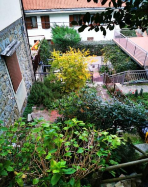 Hotels in Tosi